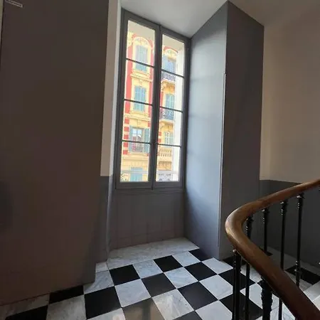 Apartment Studio Centre Le Raphael